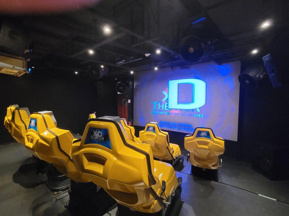 船内の4Dシアター