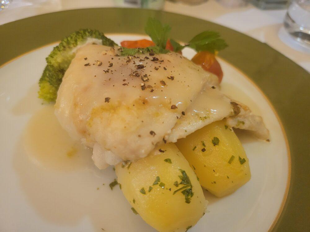 「ロリーボ」で提供された料理